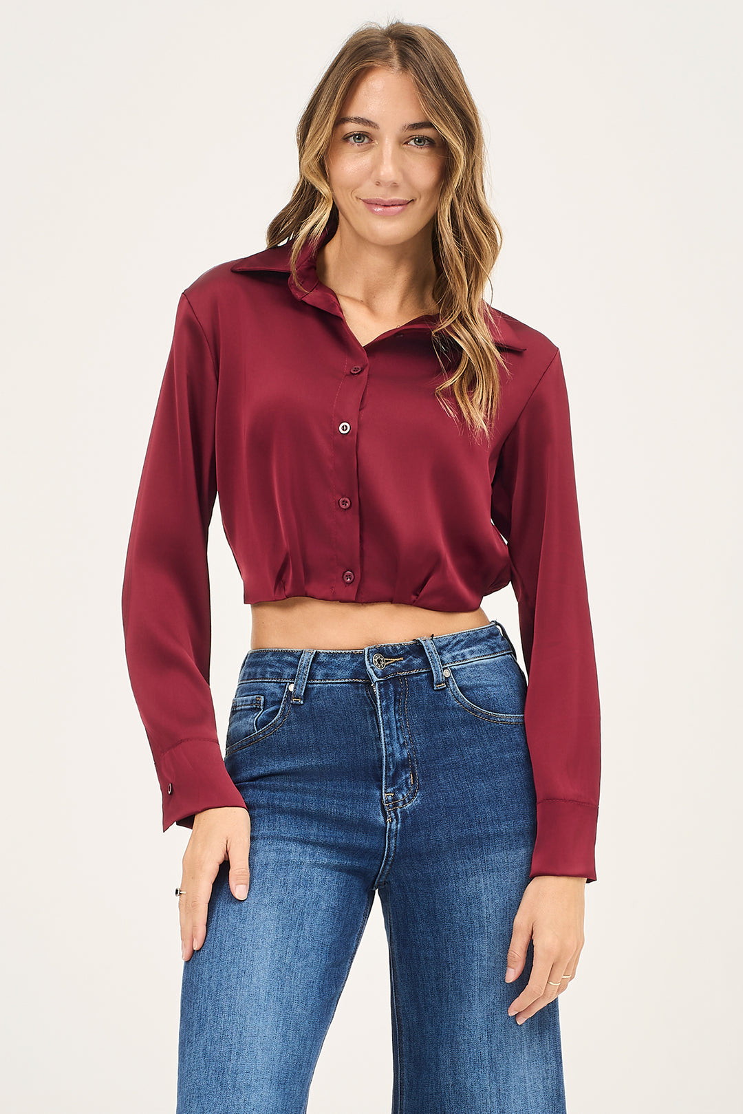 Camicia in satin cropped