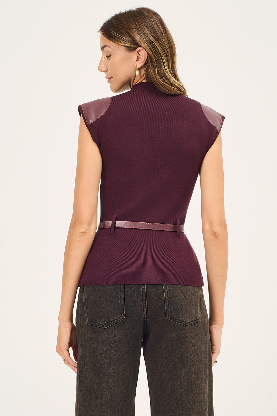 Gilet in maglieria con dettagli in ecopelle