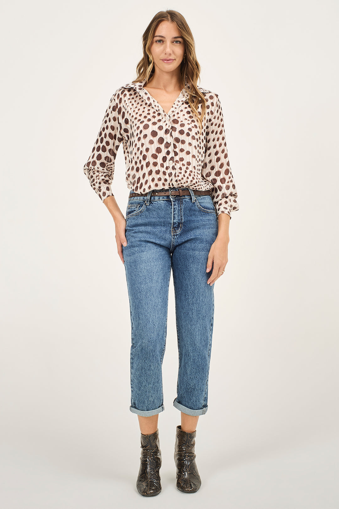Jeans cropped con cinta in ecopelle
