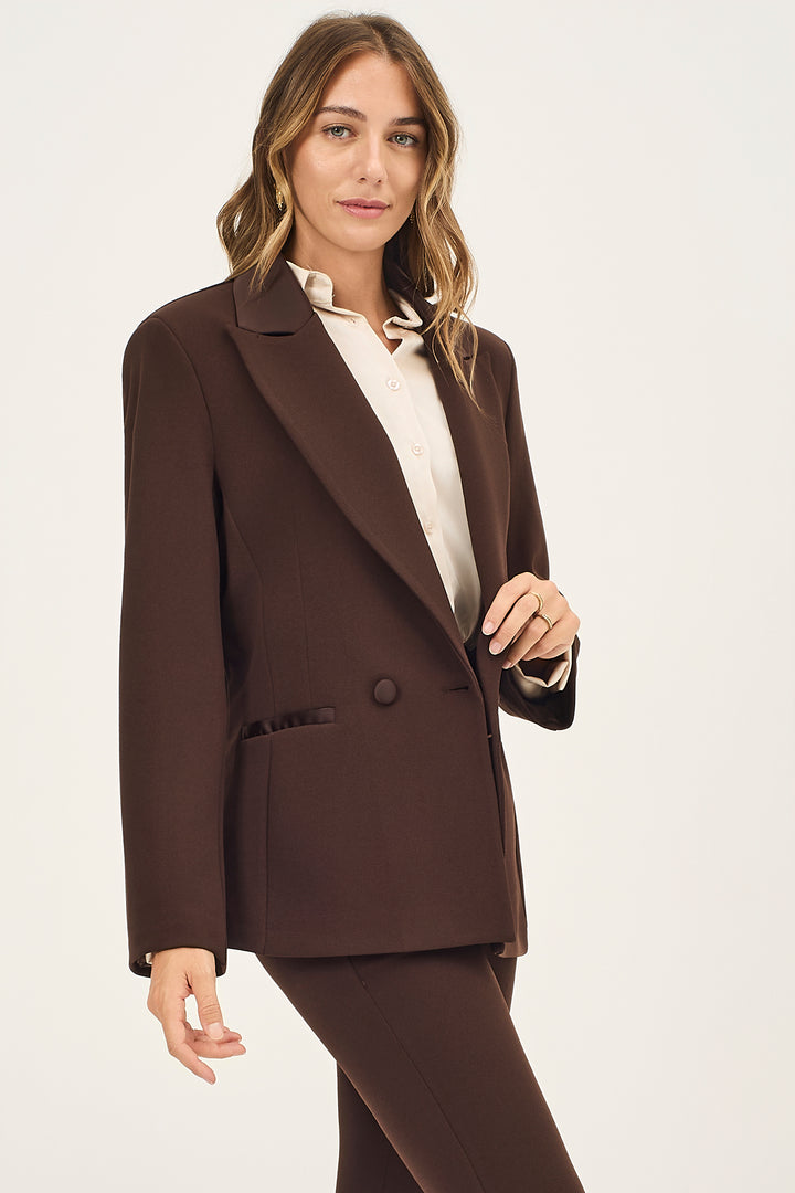 Blazer doppiopetto con dettagli in satin