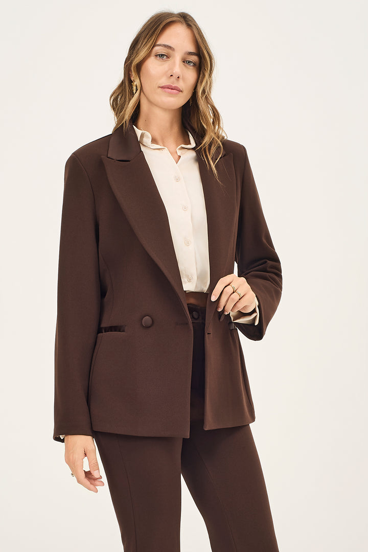 Blazer doppiopetto con dettagli in satin