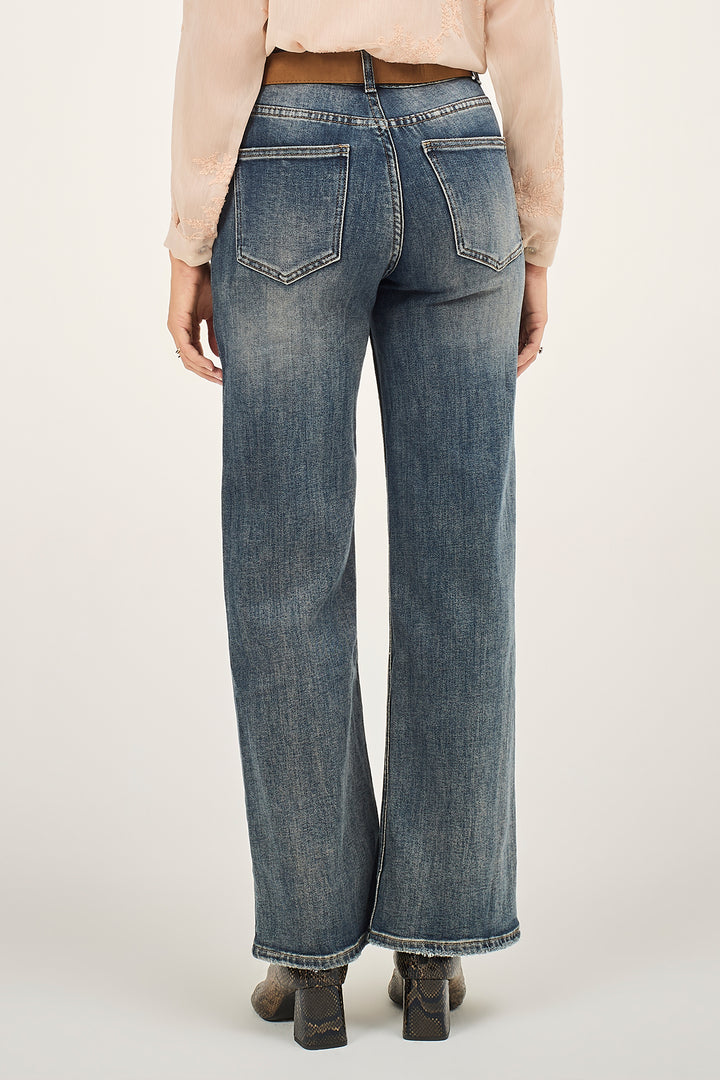 Jeans wide leg con cinta