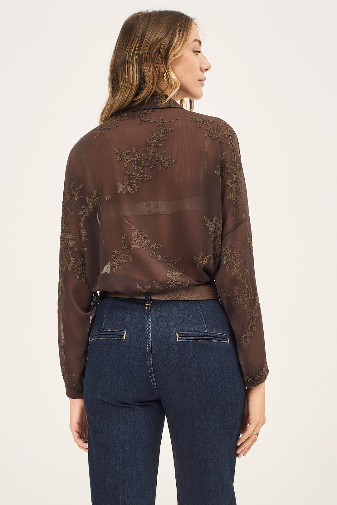 Camicia in georgette con ricami floreali