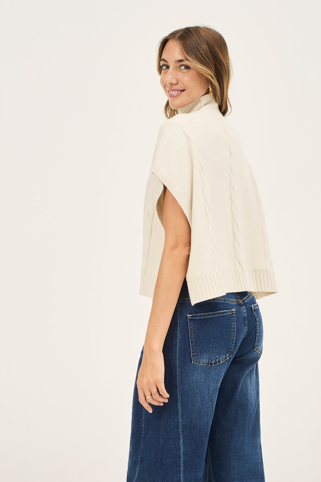 Gilet docevita con trecce