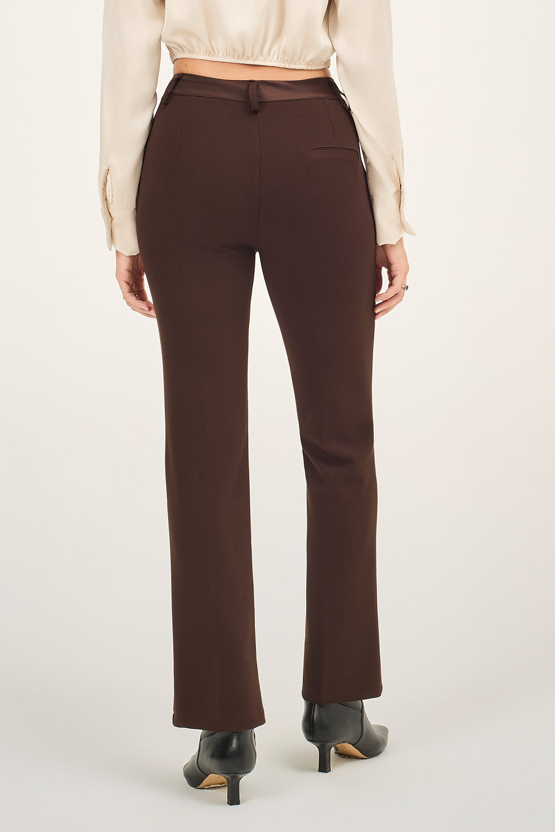 Pantalone chino in cady stretch