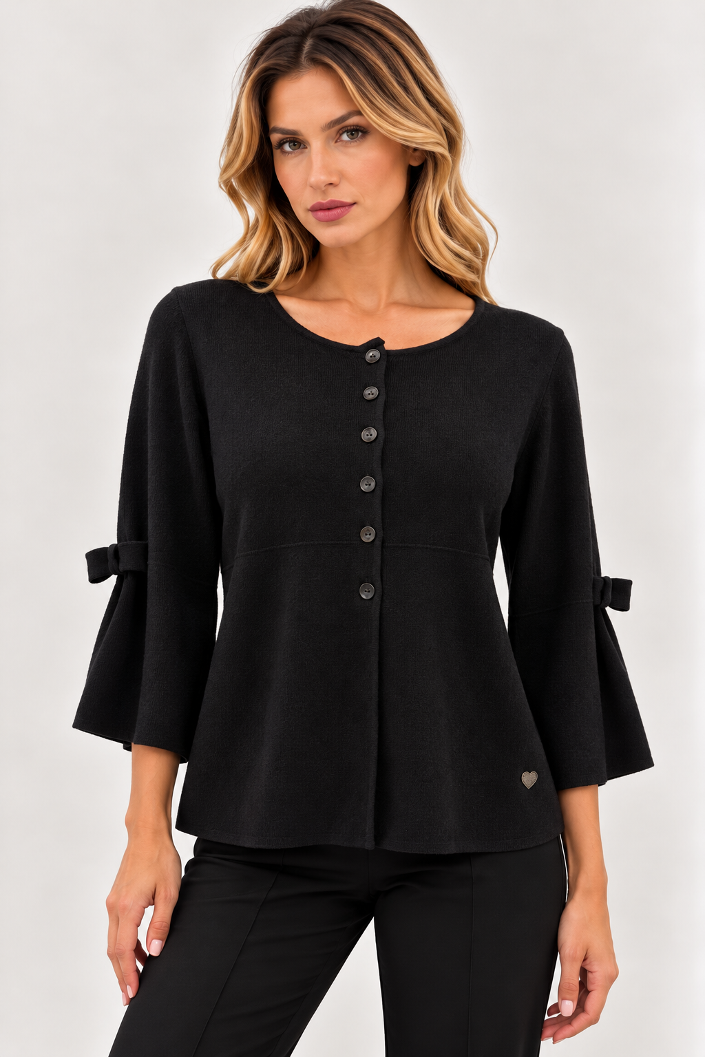 Cardigan con manica a campana e fiocco